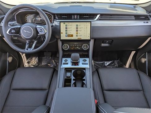 New 2026 Jaguar F-PACE R-Dynamic S image 17