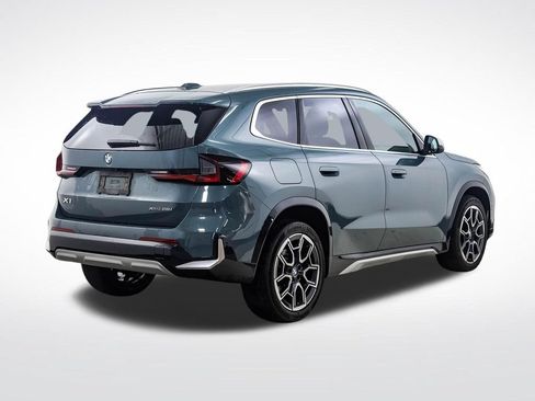 Used 2023 BMW X1 xDrive28i w/ Convenience Package AWD/4WD image 5