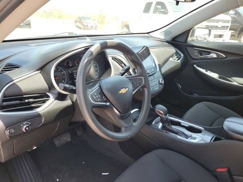 Used 2023 Chevrolet Malibu LT FWD image 10