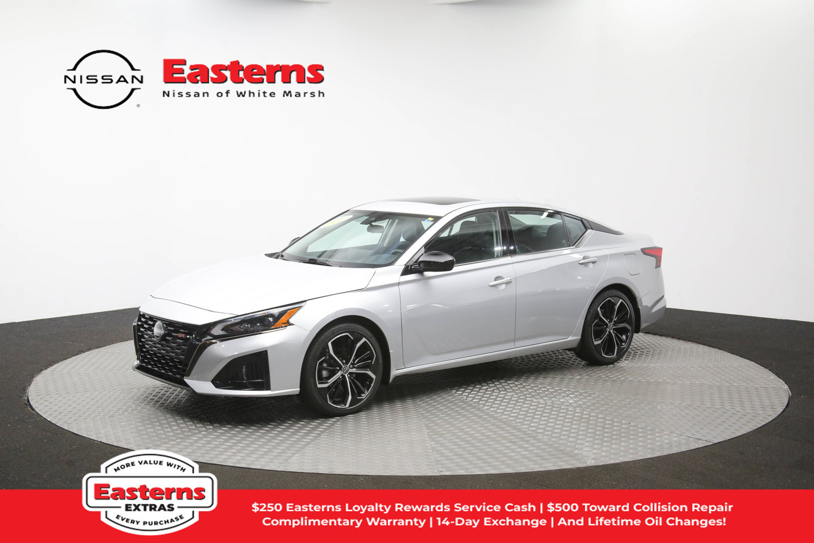 Used 2023 Nissan Altima 2.5 SR w/ SR Premium Package FWD image 57