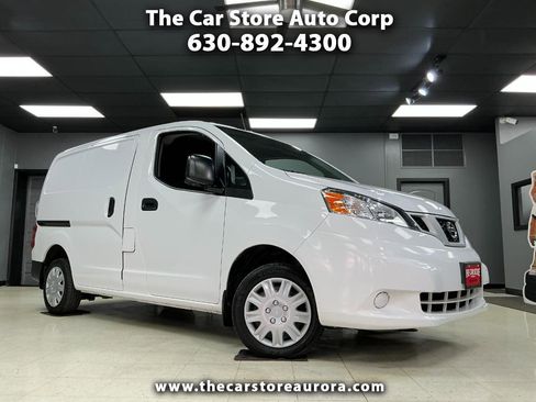 Used 2020 Nissan NV200 S image 1