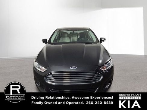 Used 2015 Ford Fusion Titanium image 3