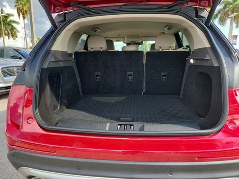 Certified 2023 Lincoln Corsair FWD image 8