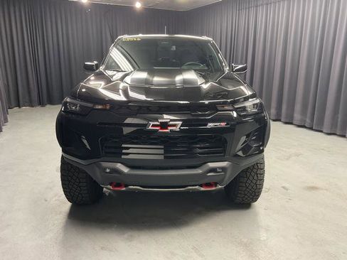 New 2026 Chevrolet Colorado ZR2 image 9