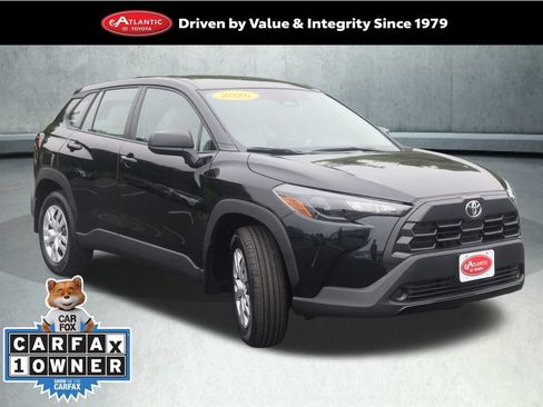 Used 2026 Toyota Corolla Cross L AWD/4WD image 1