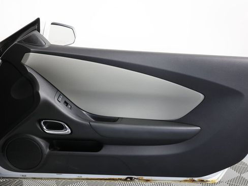 Used 2015 Chevrolet Camaro LS RWD image 18