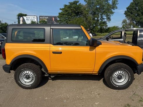 Used 2022 Ford Bronco 2-Door AWD/4WD image 8