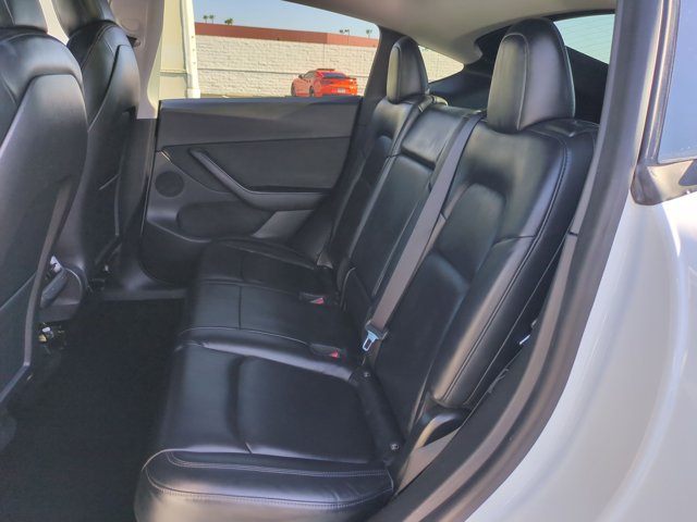 Used 2020 Tesla Model Y Long Range AWD/4WD image 19