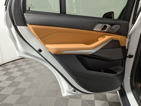 Used 2025 BMW X5 xDrive40i image 42