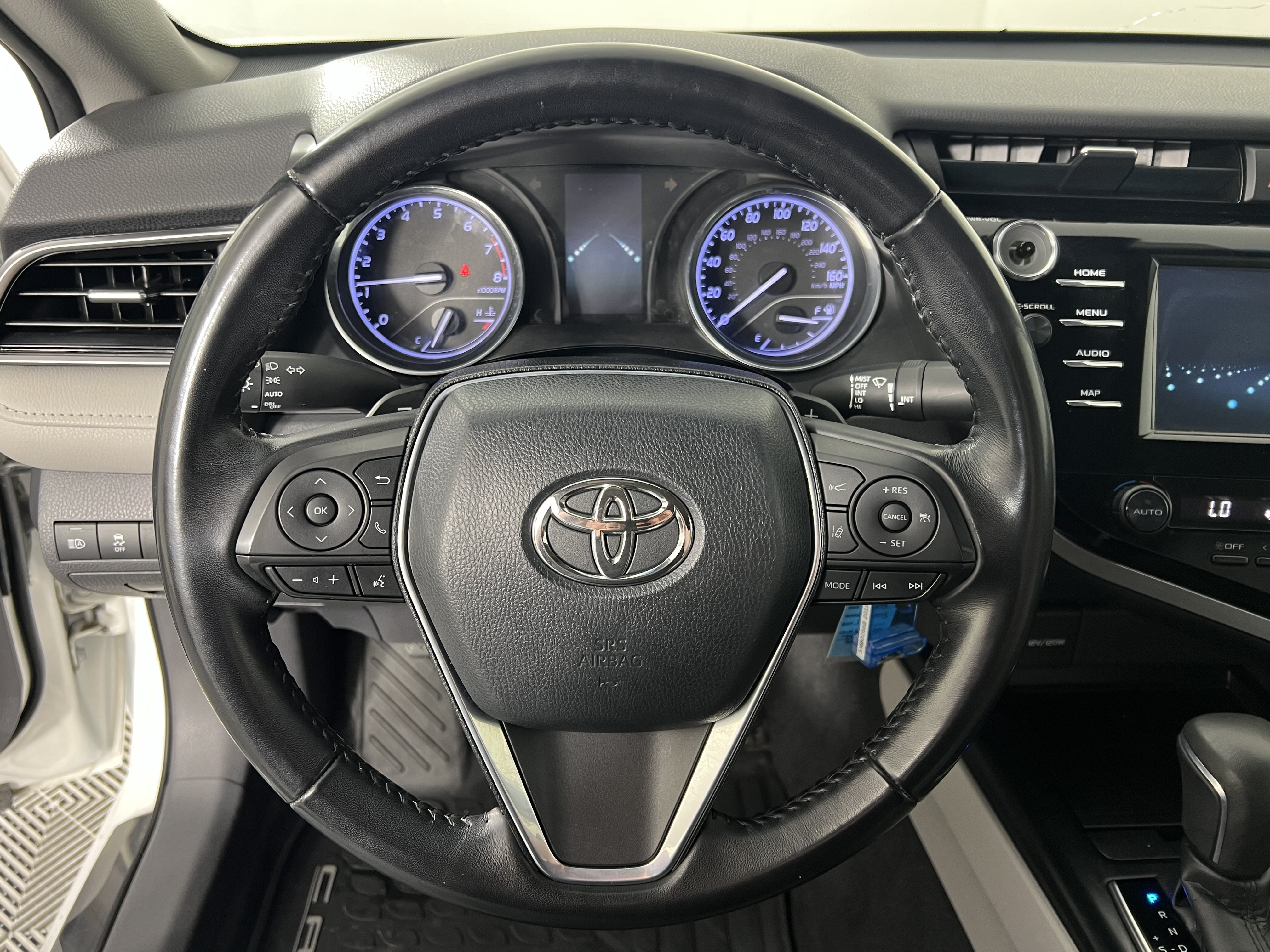 Used 2019 Toyota Camry SE FWD image 26