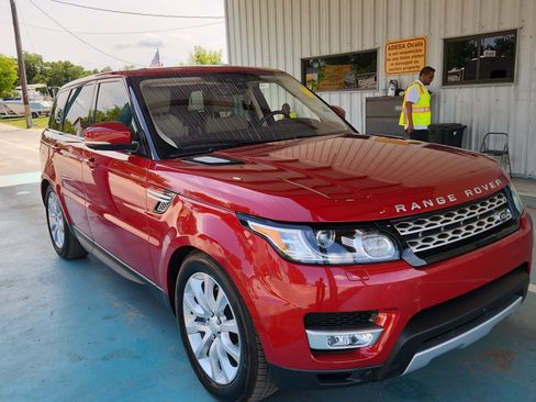 Used 2017 Land Rover Range Rover Sport HSE AWD/4WD image 6