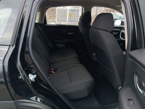 Used 2024 Honda HR-V LX image 24