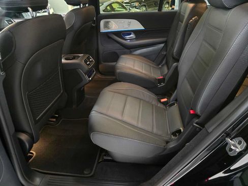 Certified 2025 Mercedes-Benz GLS 450 4MATIC image 20