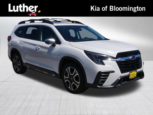 Used 2023 Subaru Ascent Limited w/ Technology Package AWD/4WD image 1