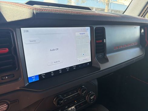 Used 2025 Ford Bronco Raptor image 12