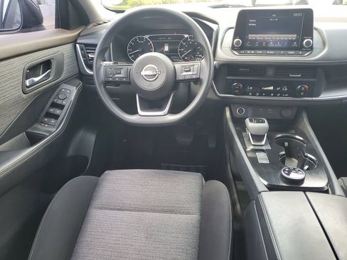 Used 2023 Nissan Rogue SV AWD/4WD image 23