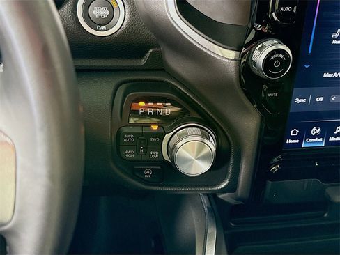 Used 2023 RAM 1500 Laramie image 11