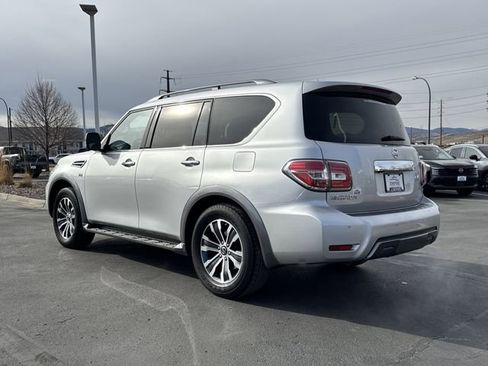 Used 2020 Nissan Armada SL image 3