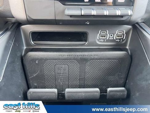Used 2022 RAM 1500 Laramie AWD/4WD image 35