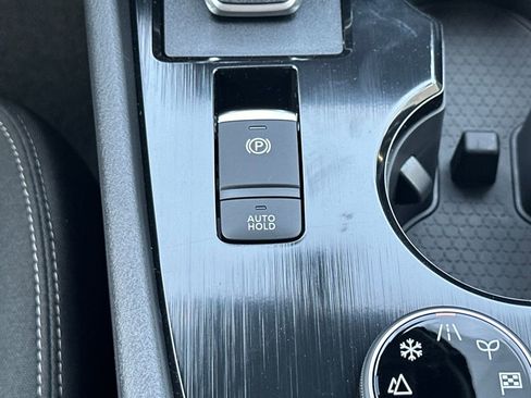 New 2026 Nissan Rogue SV image 24