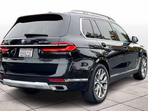 Used 2025 BMW X7 xDrive40i w/ Premium Package image 14