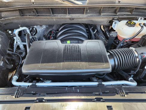 Used 2025 GMC Sierra 1500 SLT image 39