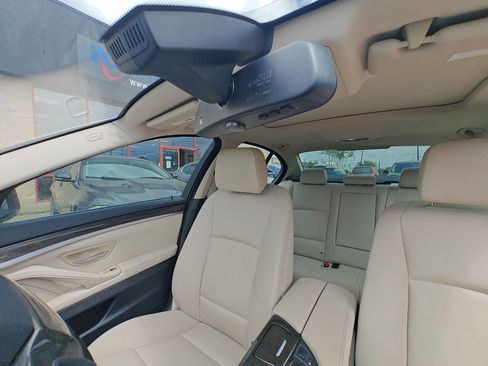 Used 2012 BMW 528i Sedan RWD image 12