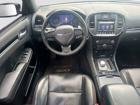 Used 2023 Chrysler 300 S w/ Comfort Group RWD image 24