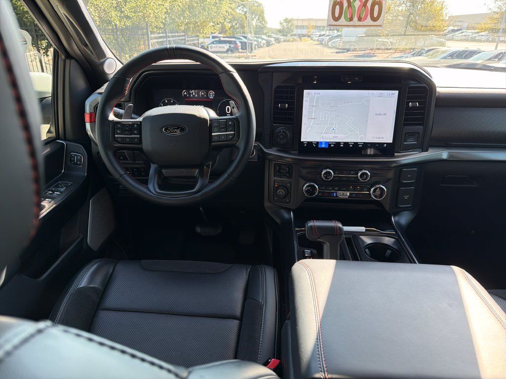 Used 2025 Ford F150 Raptor AWD/4WD image 32