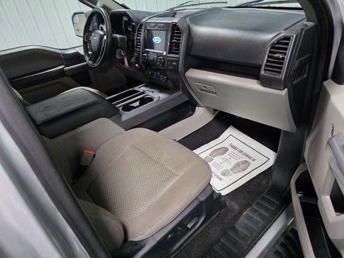 Used 2019 Ford F150 XLT w/ Equipment Group 302A Luxury AWD/4WD image 8