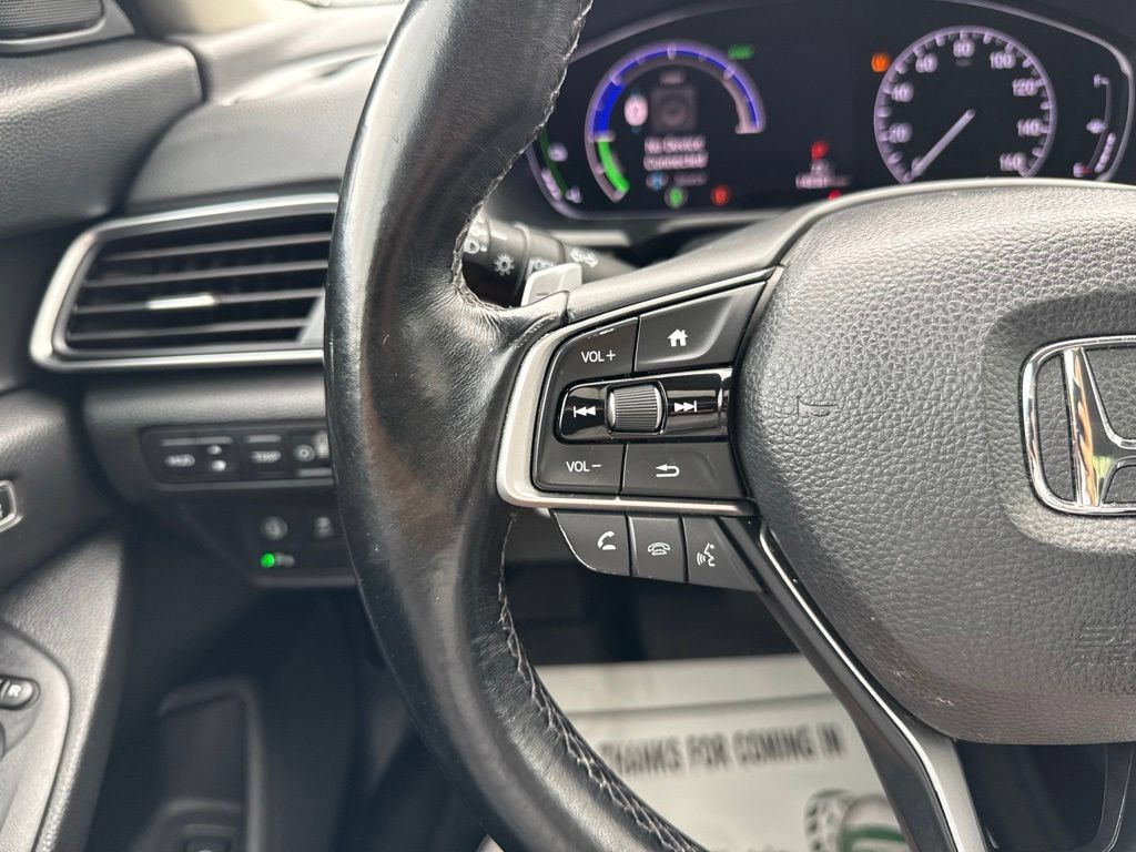 Used 2019 Honda Accord Touring image 32