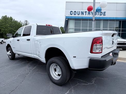 Used 2022 RAM 3500 Tradesman AWD/4WD image 7