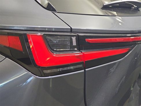 Certified 2025 Lexus NX 350h 350h Premium image 35