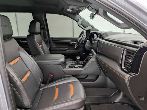 Used 2024 GMC Sierra 1500 AT4 w/ Technology Package image 22