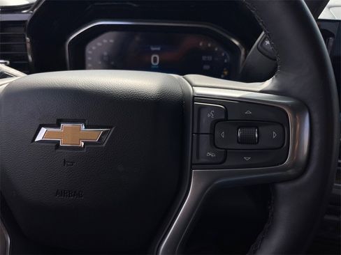 Used 2025 Chevrolet Silverado 1500 LT image 14
