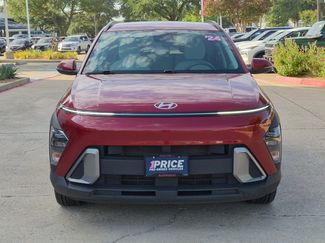 Used 2024 Hyundai Kona SEL FWD video 2