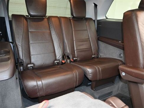 Used 2020 Mercedes-Benz GLS 580 4MATIC w/ Off-Road Package image 27