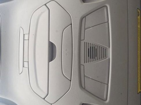Used 2022 Ford Transit Connect XLT FWD image 28