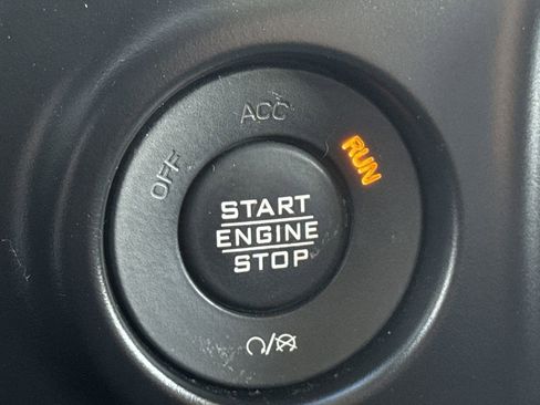 Used 2021 Jeep Wrangler Unlimited Sahara w/ Uconnect 4C Nav & Sound Group image 16