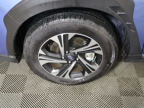 Used 2024 Subaru Crosstrek 2.0i Premium image 17
