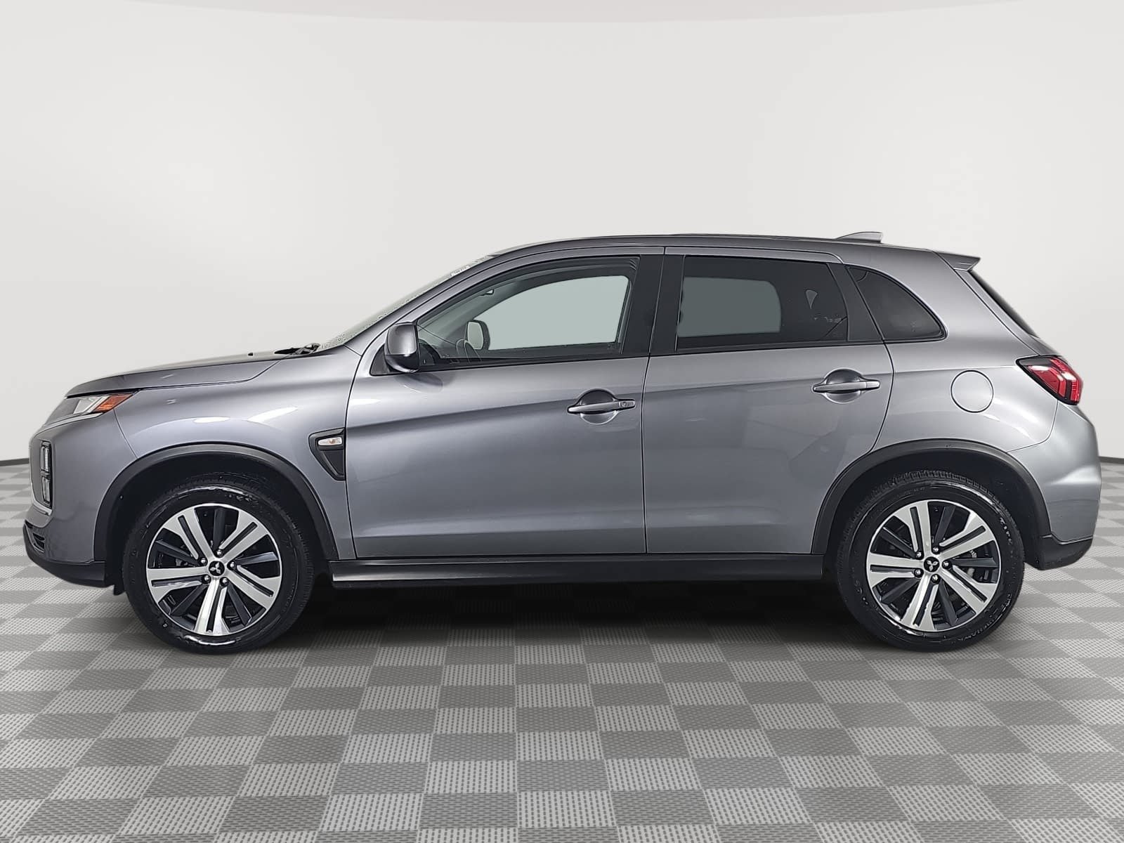 Used 2024 Mitsubishi Outlander Sport ES AWD/4WD image 5