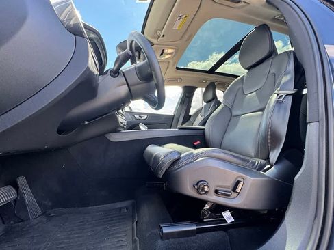 Used 2024 Volvo XC60 T8 Ultimate w/ Protection Package Premier AWD/4WD image 17