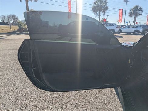 Certified 2023 Toyota GR86 Base image 11