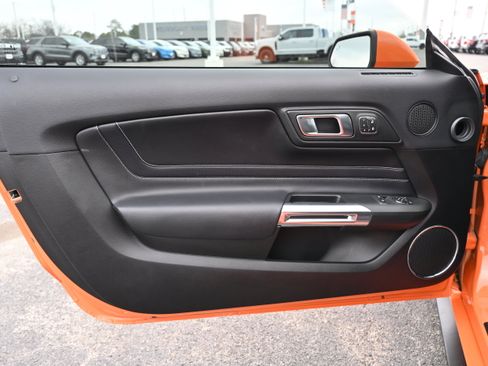 Used 2021 Ford Mustang GT Premium w/ GT Performance Package image 11