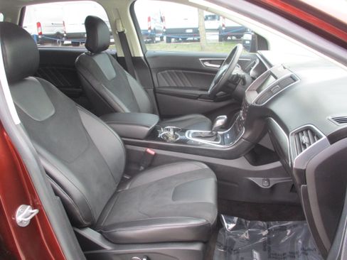 Used 2015 Ford Edge Sport w/ Equipment Group 401A FWD image 13