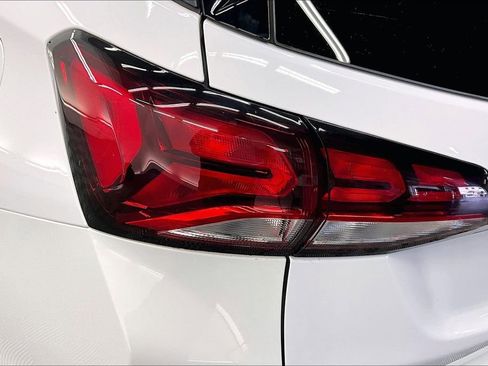 Used 2022 Chevrolet Equinox LT image 27