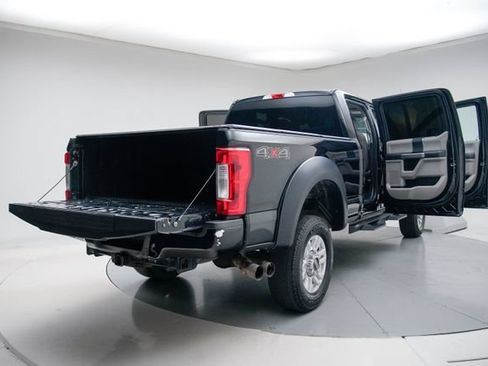 Used 2018 Ford F250 XLT w/ Snow Plow Prep Package AWD/4WD image 21