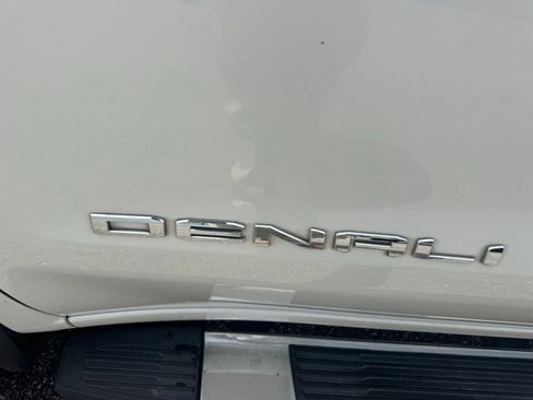 Used 2021 GMC Sierra 1500 Denali w/ LPO, GMC Protection Package AWD/4WD image 25