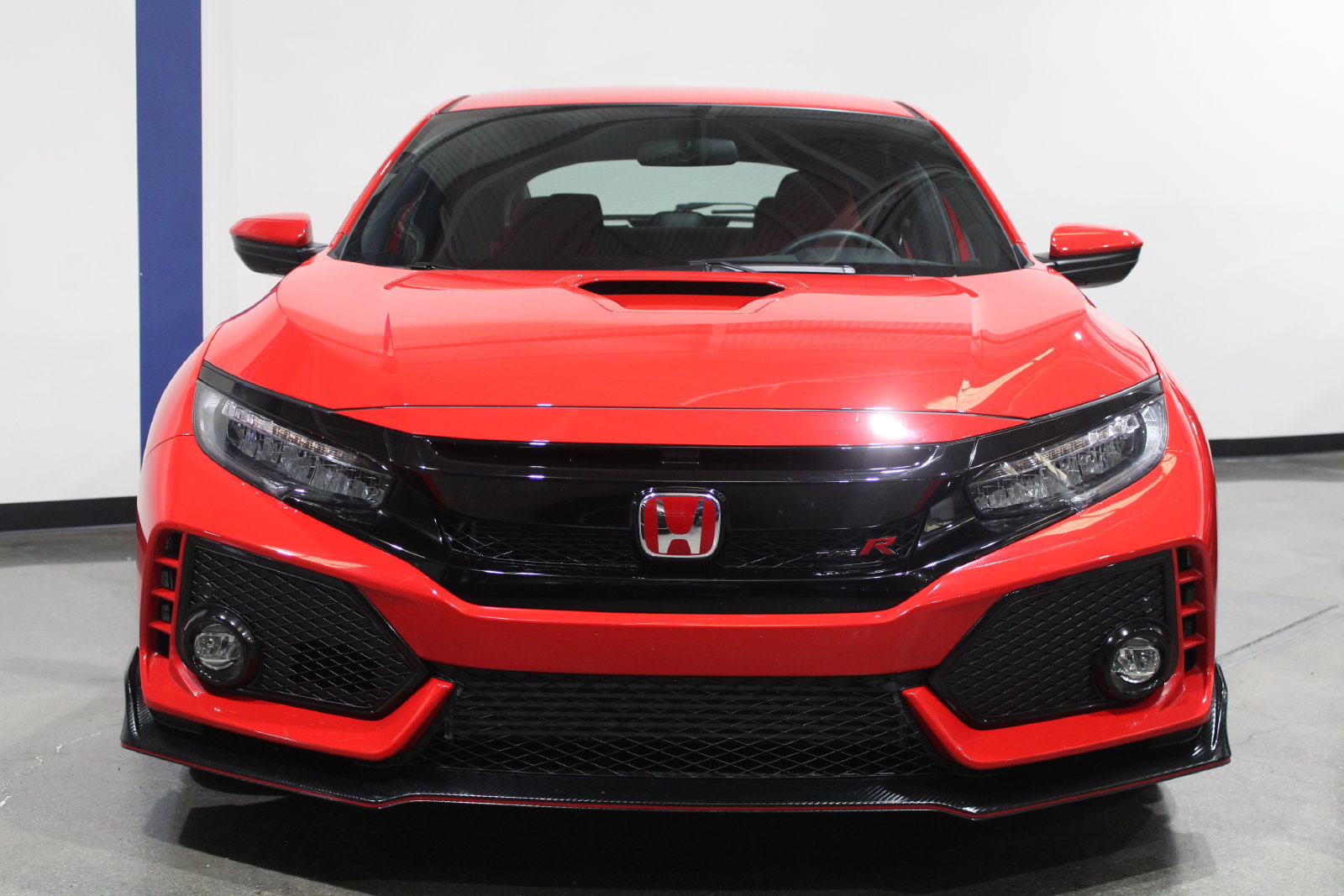 Used 2018 Honda Civic Type R image 5