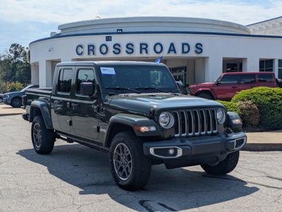 Used 2023 Jeep Gladiator Overland